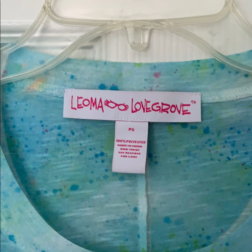 Top - Picture 2 of 3